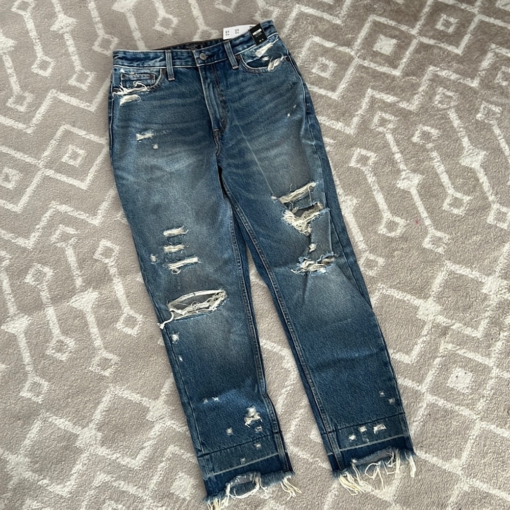 Abercrombie & Fitch Annie High Rise Girlfriend Jeans